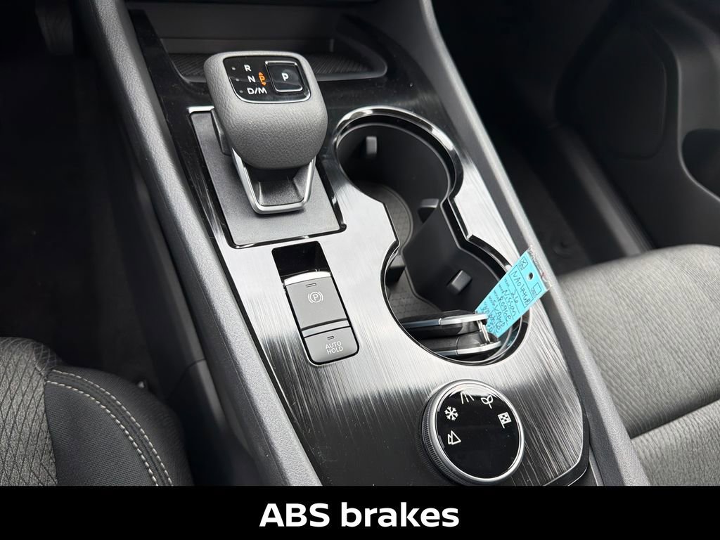 New 2026 Nissan Rogue SV AWD/4WD image 25