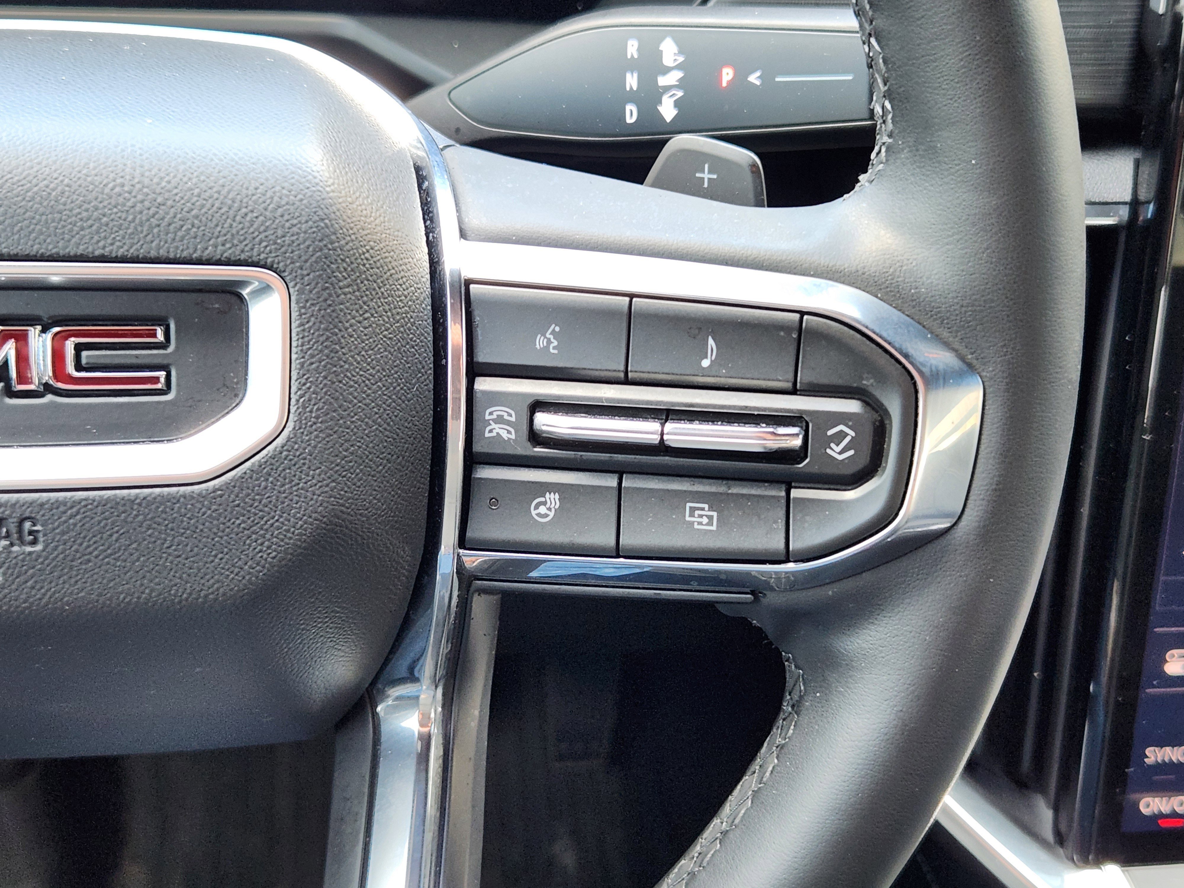 Used 2024 GMC Acadia Elevation w/ Luxury Package image 21