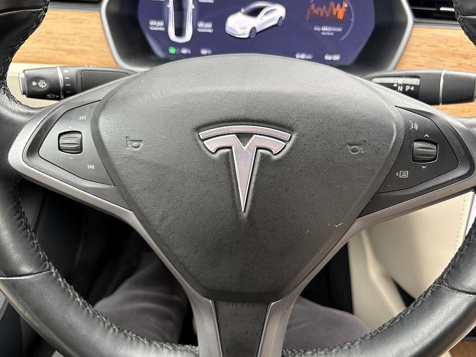 Used 2020 Tesla Model S Performance image 19