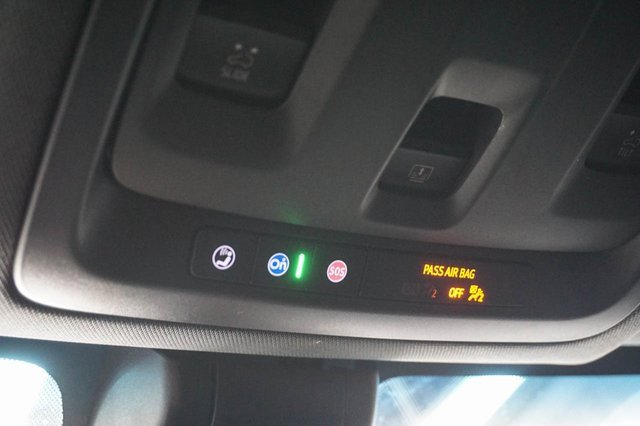 Used 2022 GMC Yukon SLT w/ SLT Premium Package image 31