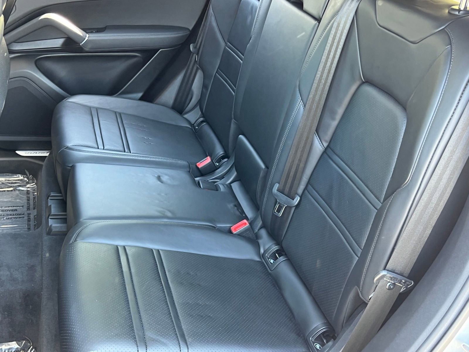 Certified 2023 Porsche Cayenne AWD/4WD image 17