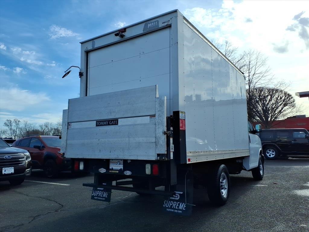 Used 2021 Chevrolet Express 3500 image 10