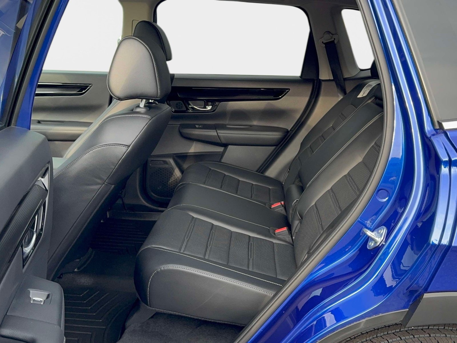 Used 2025 Honda CR-V EX-L image 15