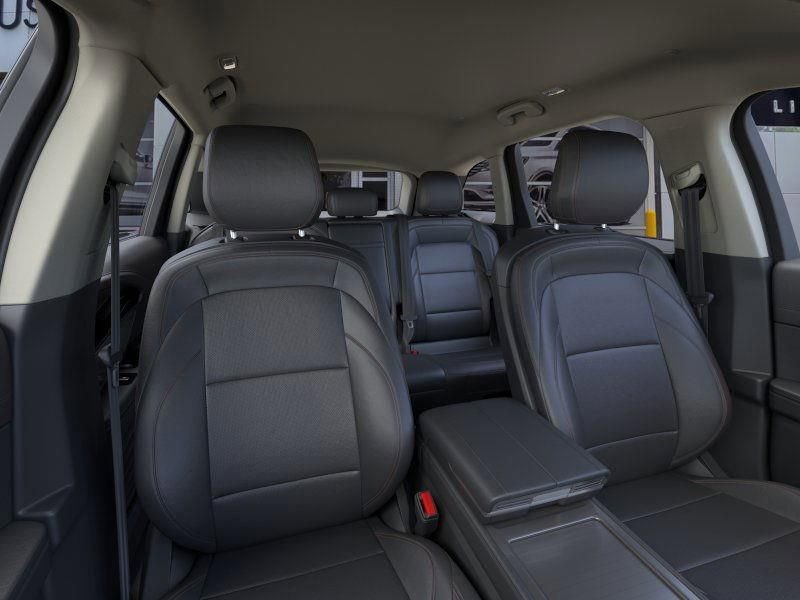 New 2026 Lincoln Nautilus Premier image 10