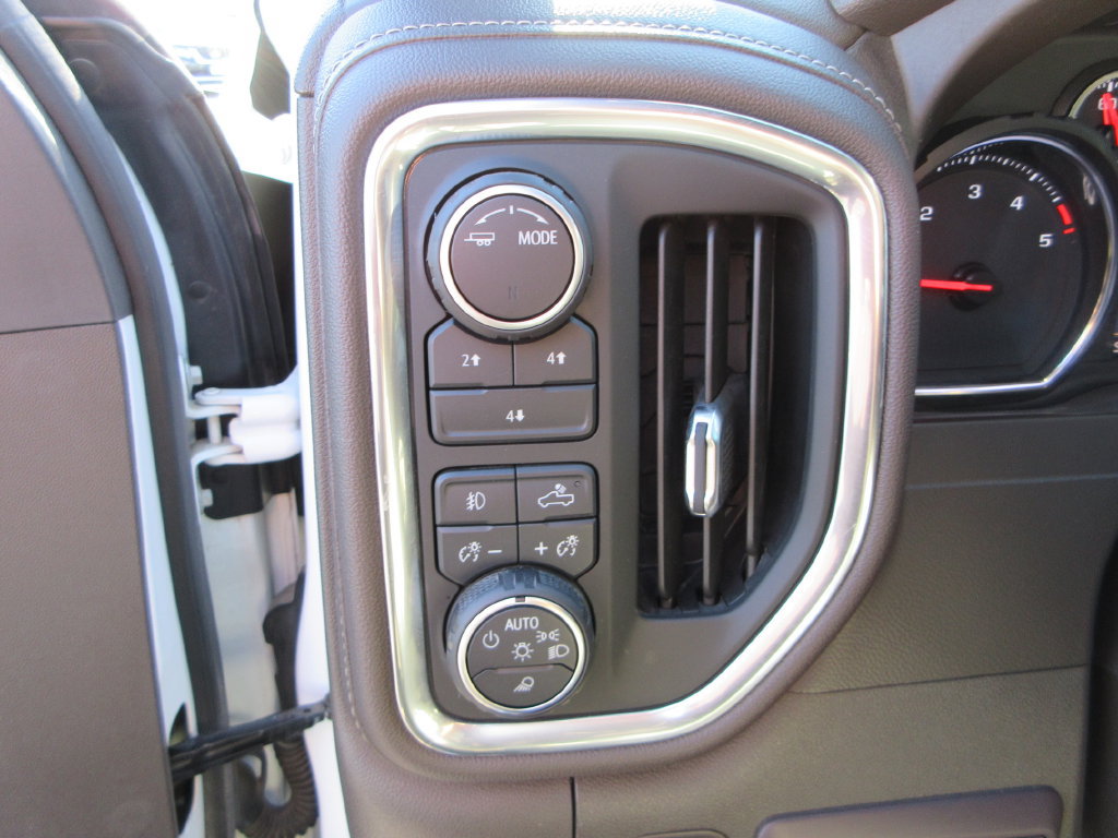 Used 2021 Chevrolet Silverado 3500 LT w/ All Star Edition AWD/4WD image 25