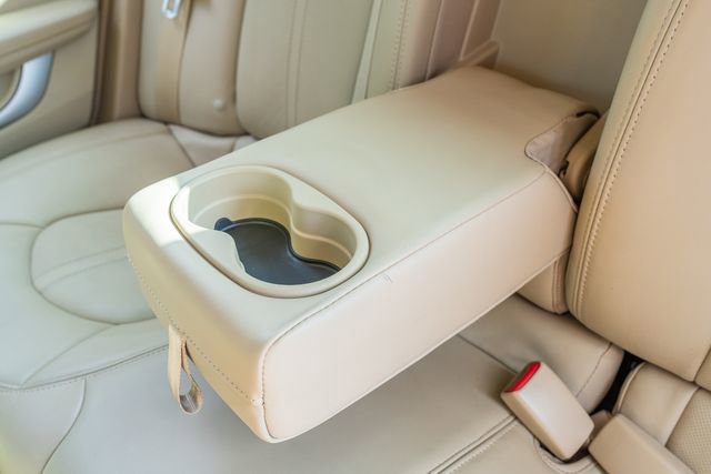 Used 2009 Cadillac CTS 3.6 image 38