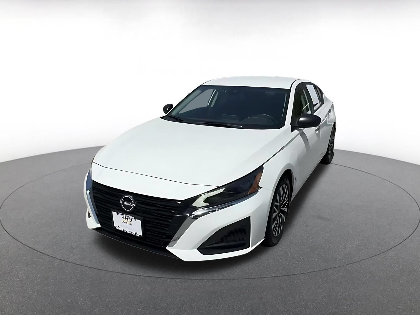 Used 2025 Nissan Altima 2.5 SV FWD image 6