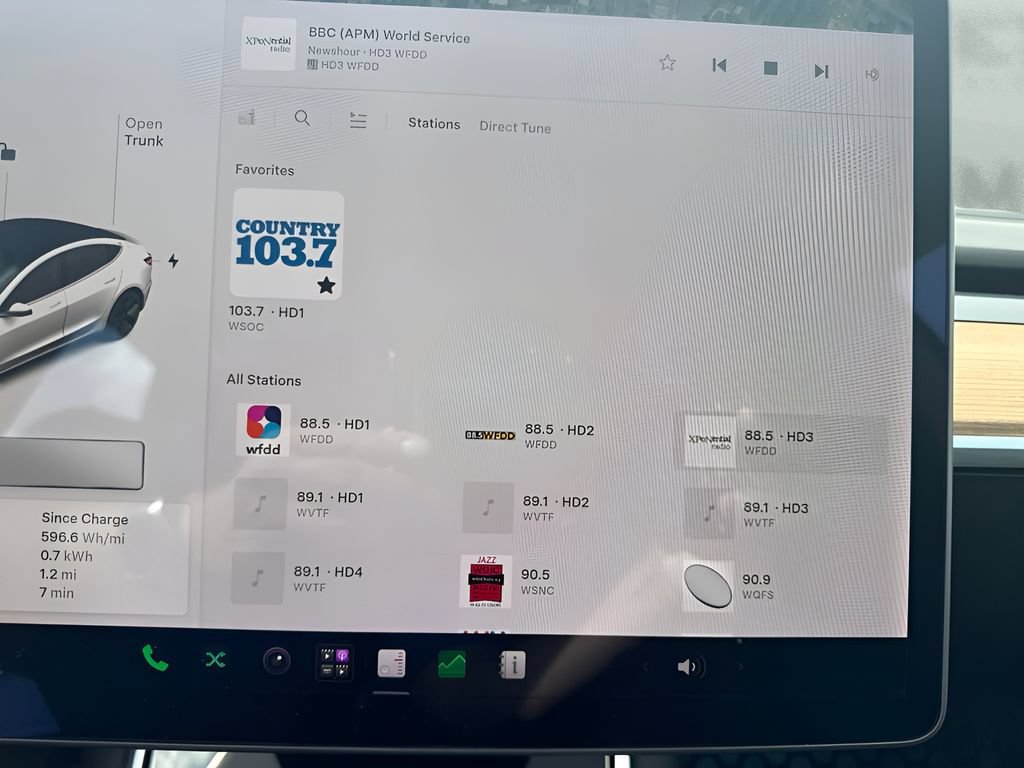Used 2020 Tesla Model 3 Long Range AWD/4WD image 18