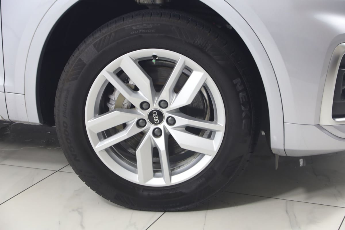 Used 2022 Audi Q5 2.0T Premium AWD/4WD image 16