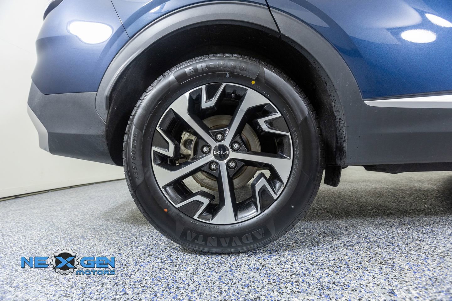 Used 2023 Kia Sportage EX image 46