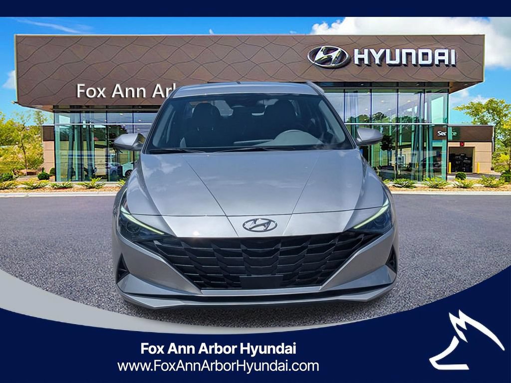 Certified 2023 Hyundai Elantra SEL w/ Convenience Package FWD image 8