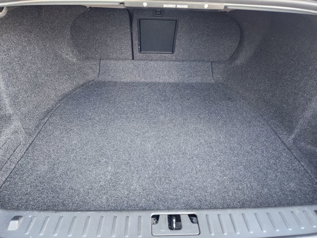 Used 2011 Volvo S80 3.2 image 32
