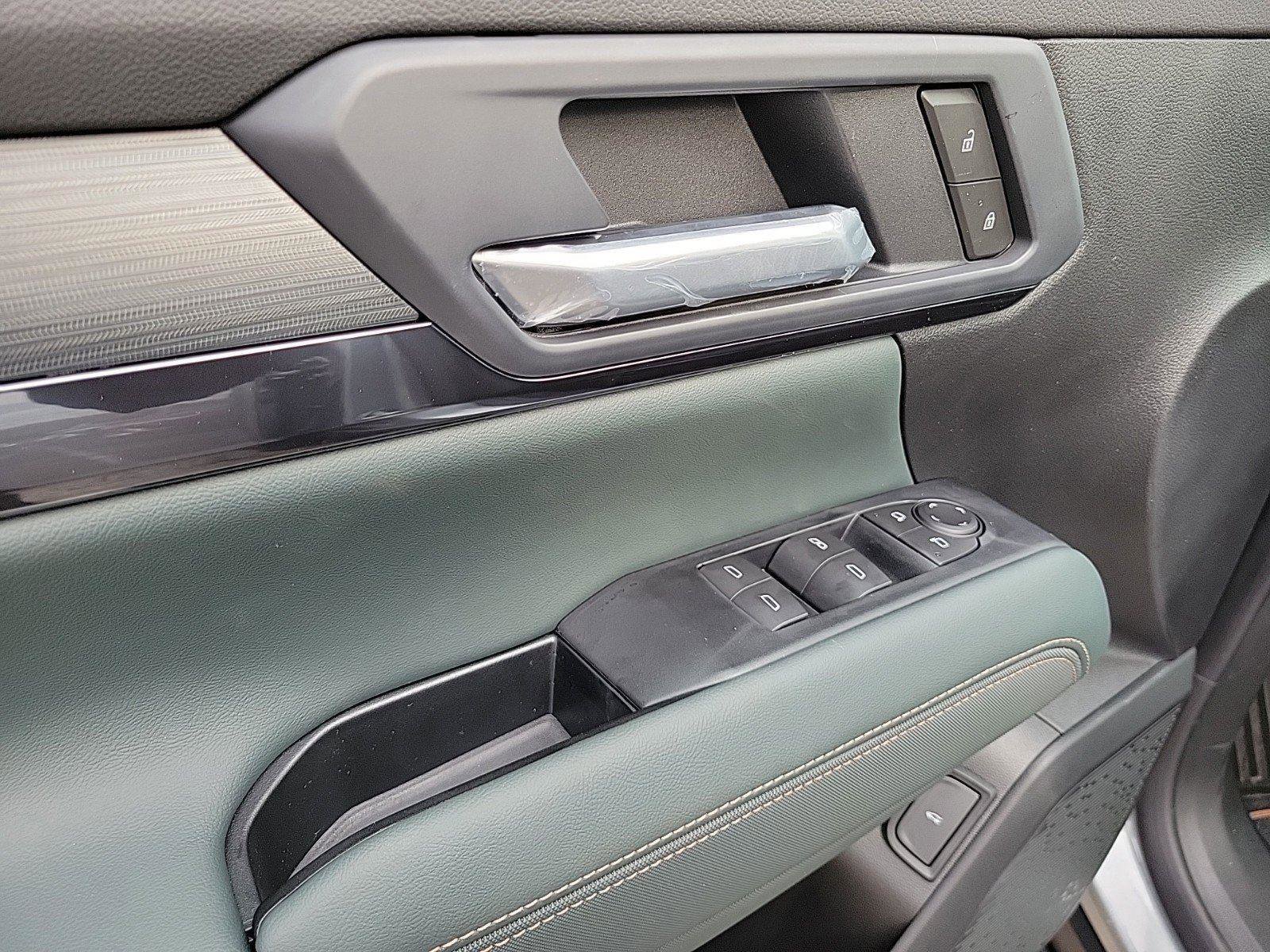 New 2026 GMC Terrain AT4 image 19