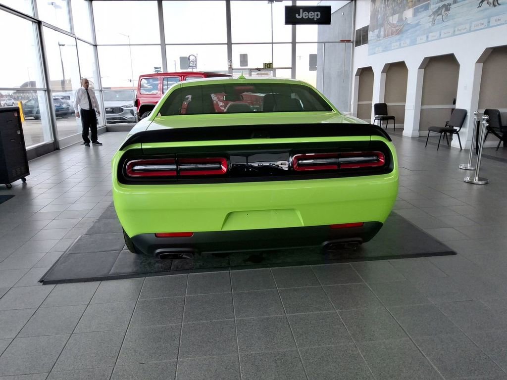Used 2023 Dodge Challenger SRT Hellcat Redeye RWD image 18