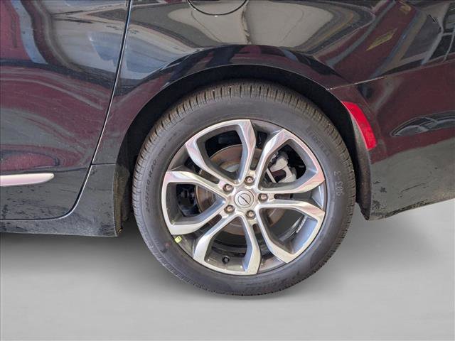 New 2026 Chrysler Pacifica Pinnacle image 15