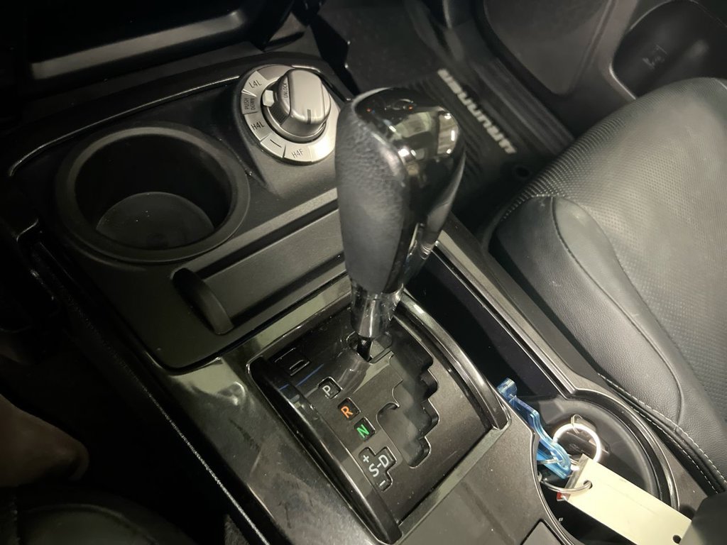 Used 2020 Toyota 4Runner Nightshade AWD/4WD image 18