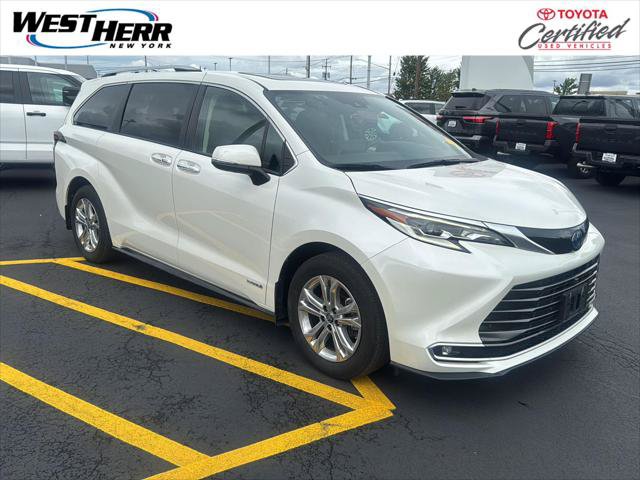 Certified 2021 Toyota Sienna Platinum
