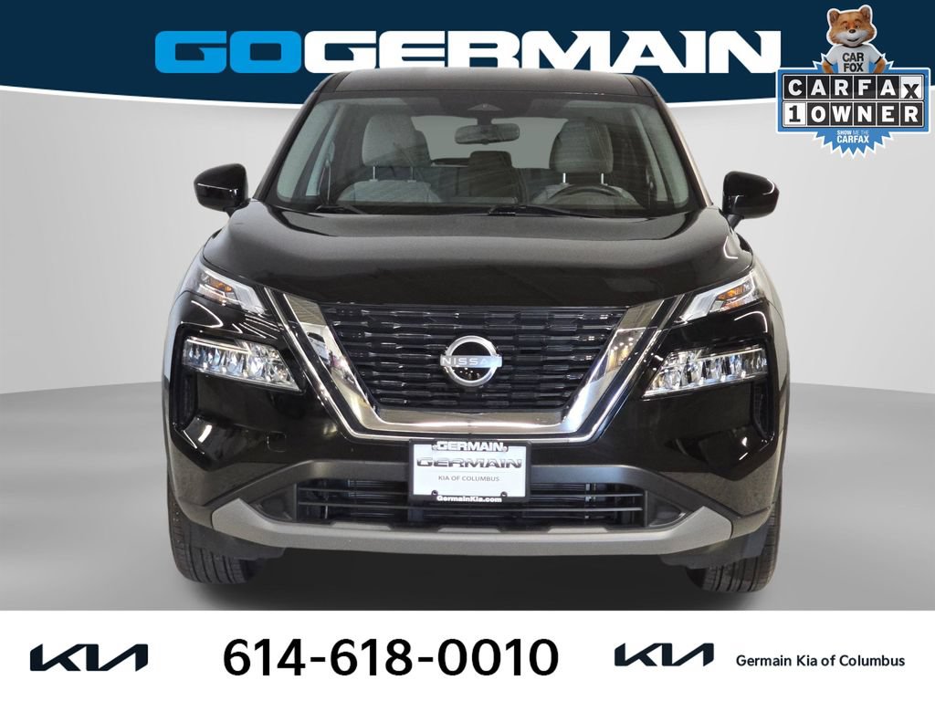 Used 2023 Nissan Rogue SV AWD/4WD image 3