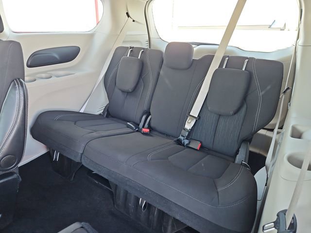 Used 2024 Chrysler Voyager LX FWD image 39