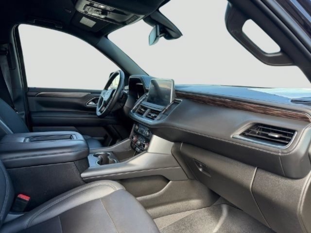 Used 2022 Chevrolet Tahoe Z71 w/ Luxury Package AWD/4WD image 51