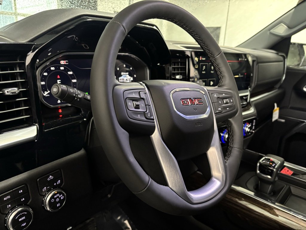 New 2026 GMC Sierra 1500 Elevation image 14
