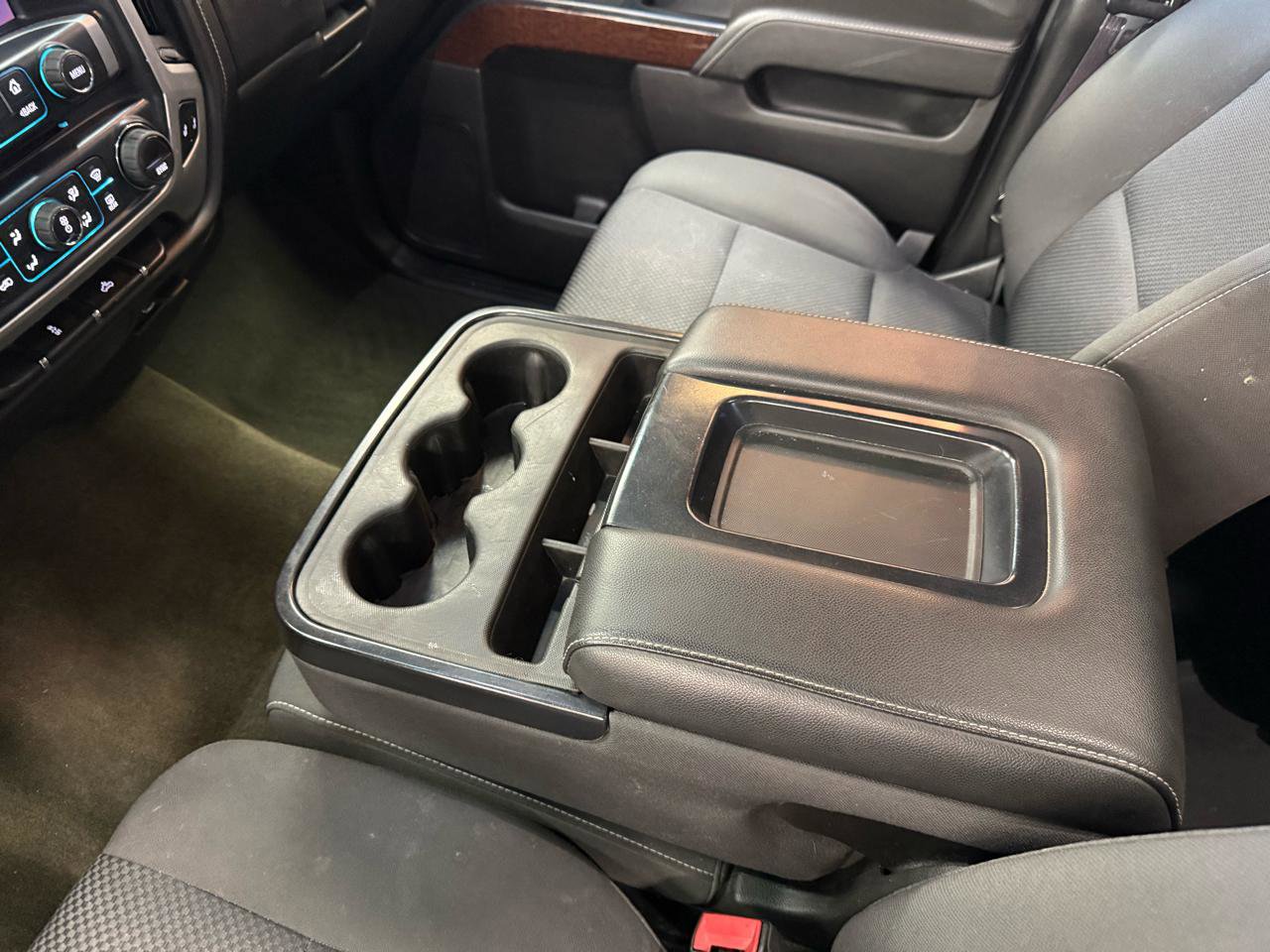 Used 2017 GMC Sierra 1500 SLE w/ SLE Value Package image 19