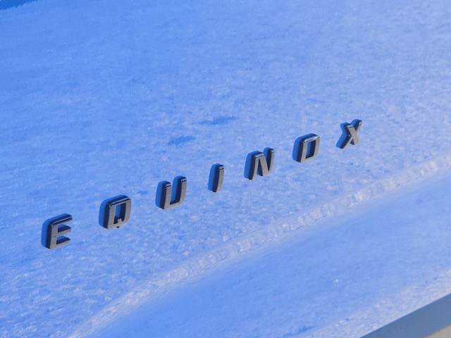New 2027 Chevrolet Equinox RS FWD image 32