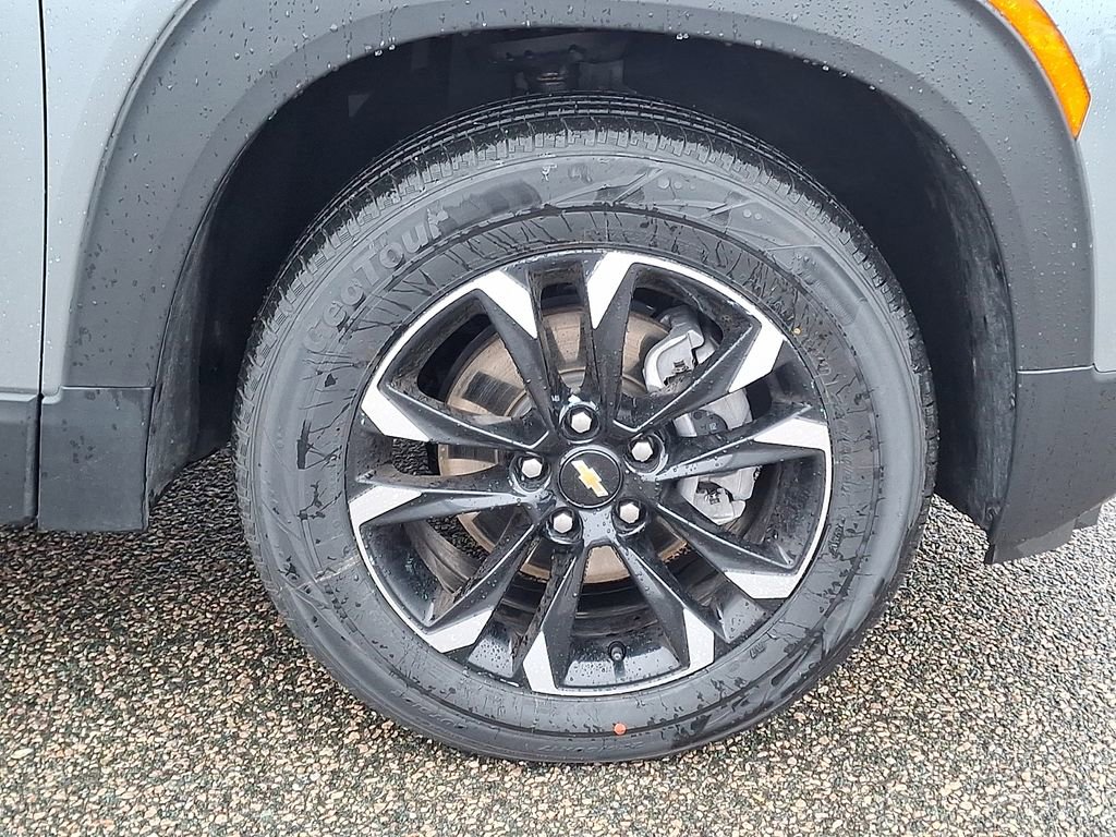 Used 2023 Chevrolet TrailBlazer LT w/ Convenience Package image 11