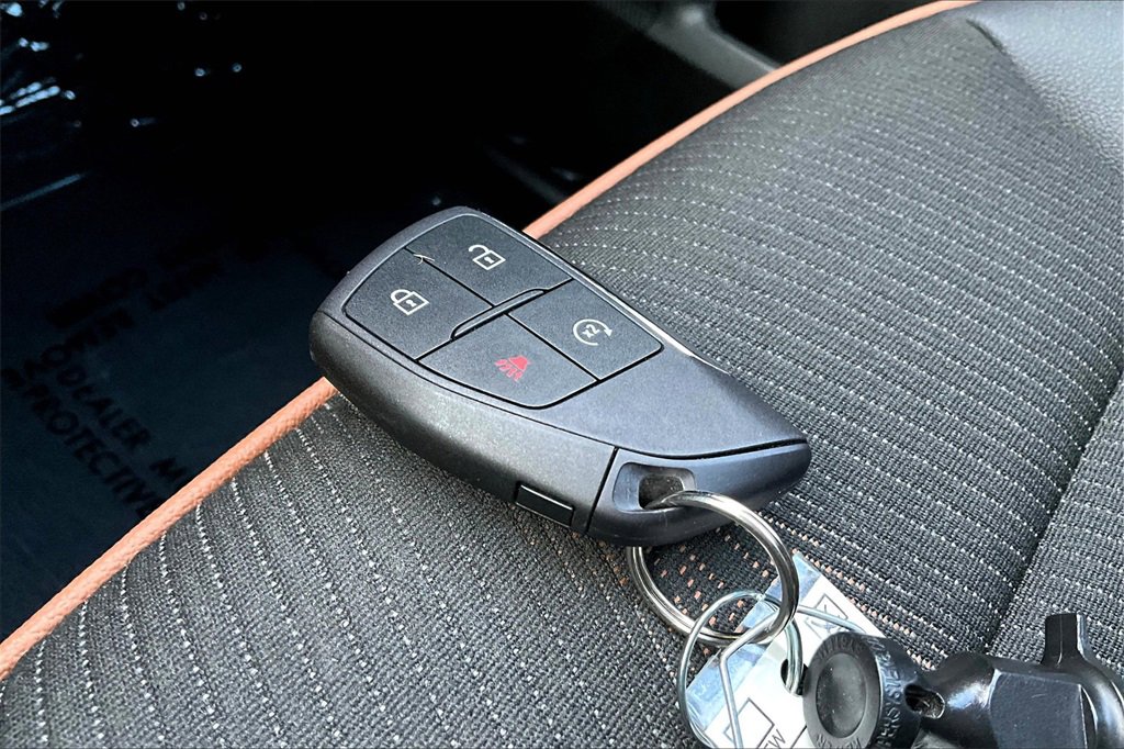 Used 2024 GMC Canyon AT4 w/ LPO, Skid Plate Package image 11