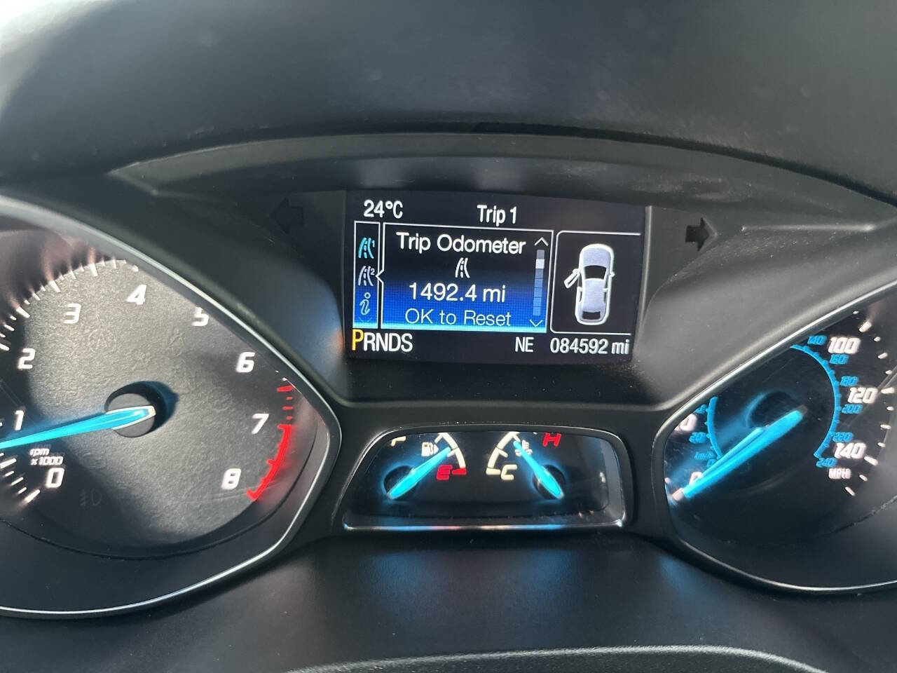 Used 2015 Ford Escape SE w/ SE Chrome Package image 29