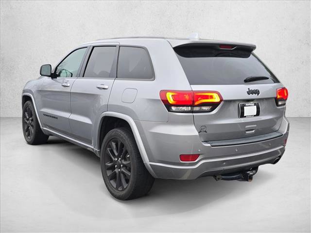 Used 2019 Jeep Grand Cherokee Altitude image 7