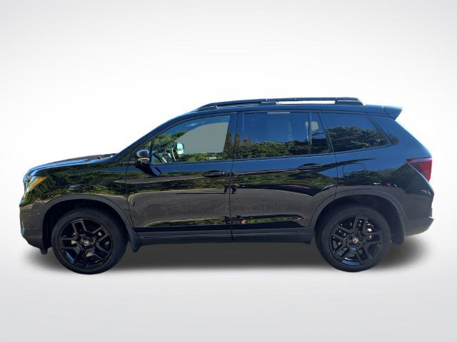 Used 2024 Honda Passport Black Edition image 3