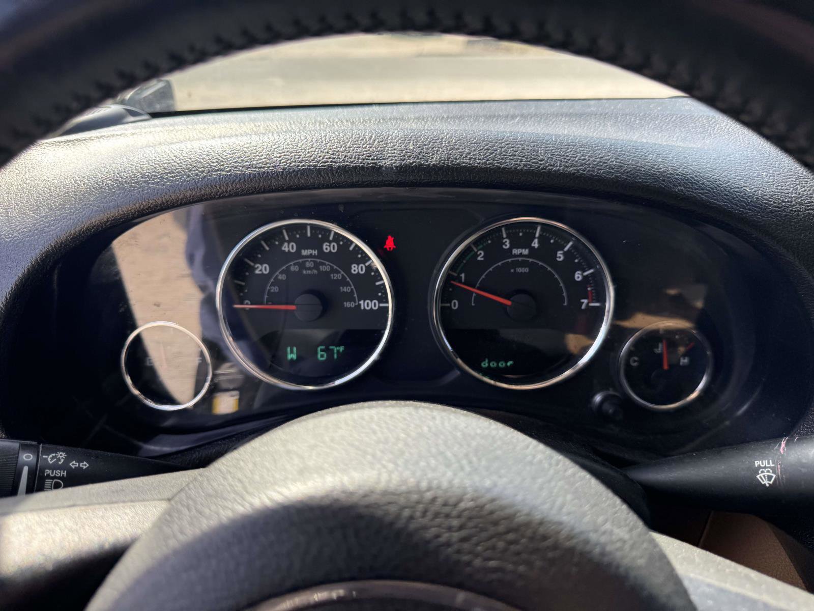 Used 2015 Jeep Wrangler Unlimited Sahara AWD/4WD image 21