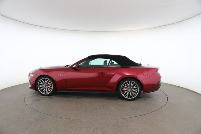 Used 2025 Ford Mustang GT Premium image 8