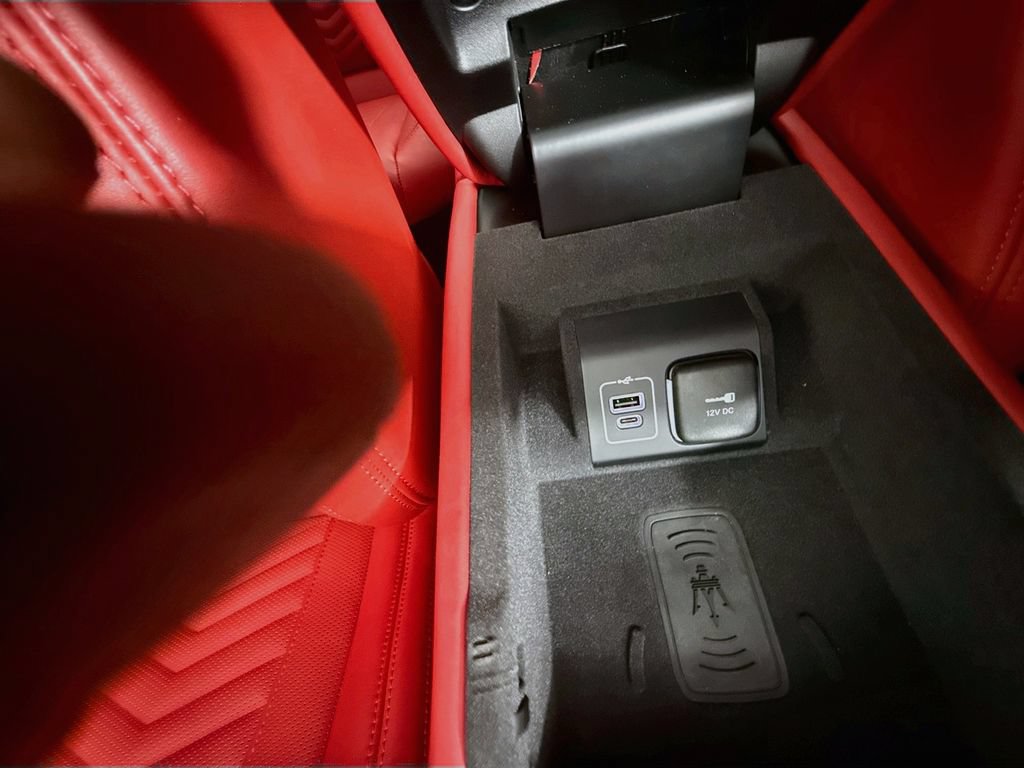 Used 2024 Maserati GranTurismo Trofeo AWD/4WD image 45
