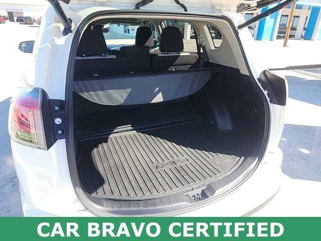 Used 2018 Toyota RAV4 XLE image 22