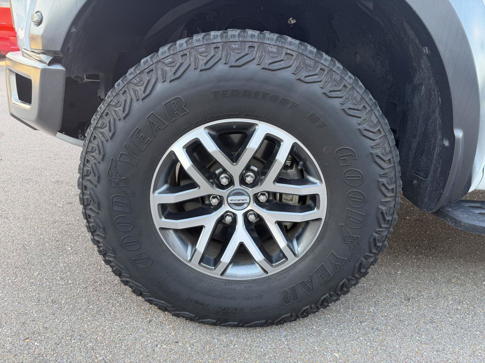 Used 2018 Ford F150 Raptor w/ Equipment Group 802A Luxury AWD/4WD image 27