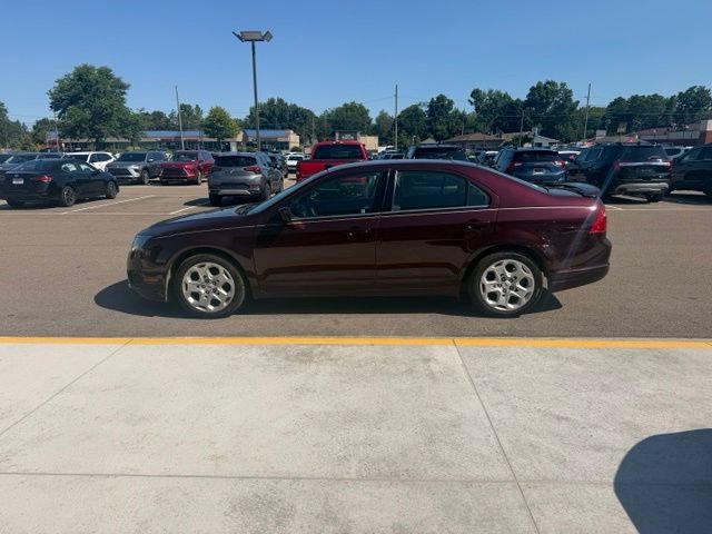 Used 2011 Ford Fusion SE FWD image 12