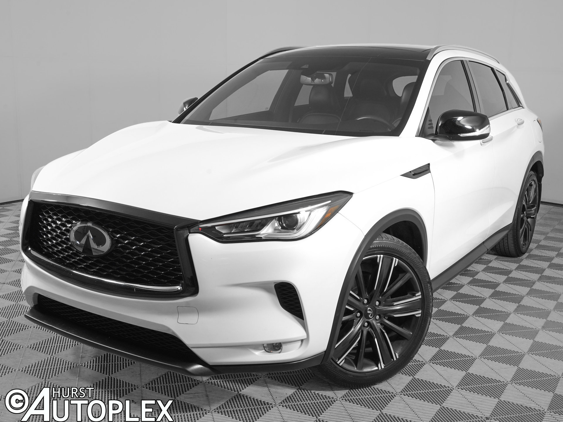 Used 2022 INFINITI QX50 Luxe w/ Appearance Package AWD/4WD image 1