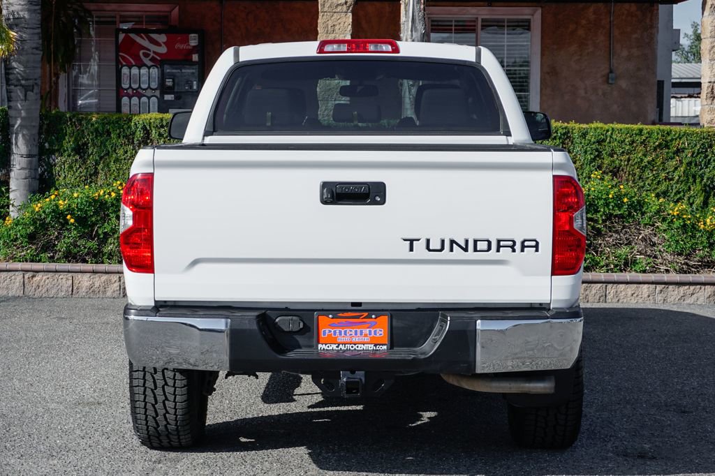 Used 2017 Toyota Tundra SR5 w/ SR5 Upgrade Package image 6