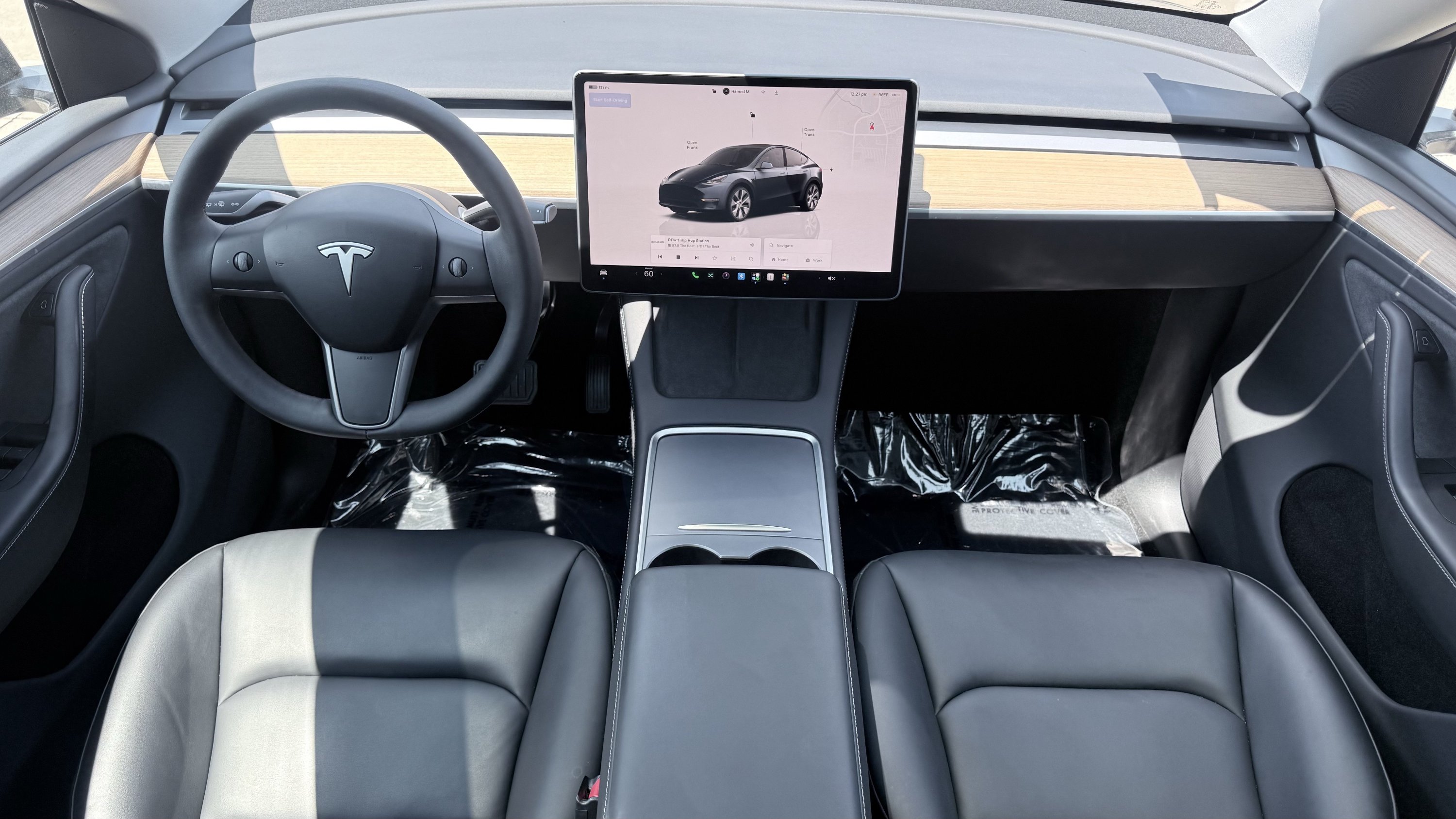 Used 2024 Tesla Model Y Long Range AWD/4WD image 2