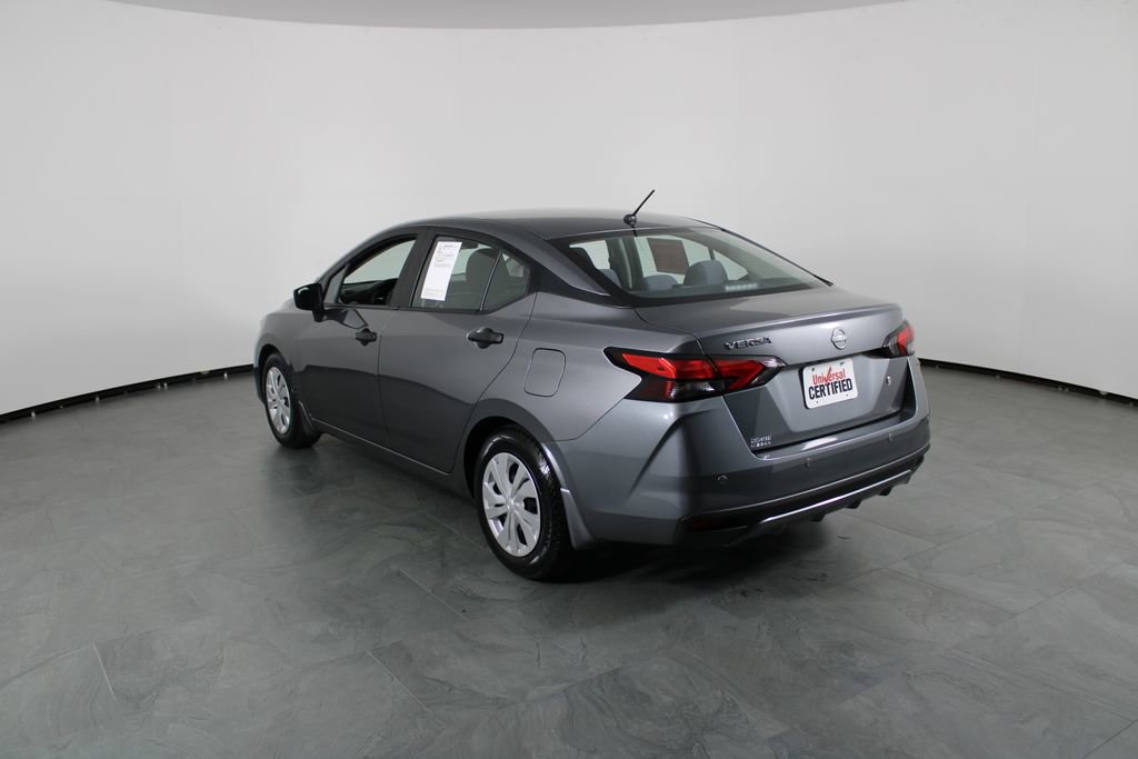 Certified 2023 Nissan Versa S w/ Trunk Package image 4