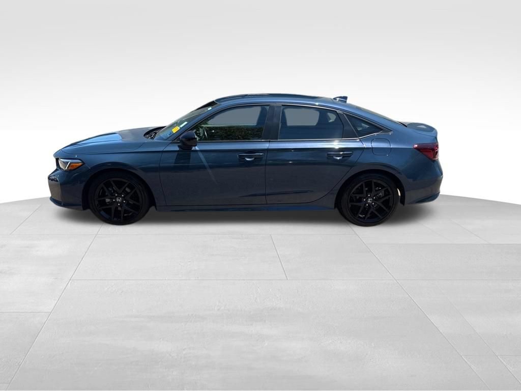 Used 2025 Honda Civic Sport image 3