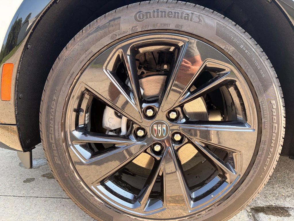 Used 2026 Buick Envision Sport Touring AWD/4WD image 9