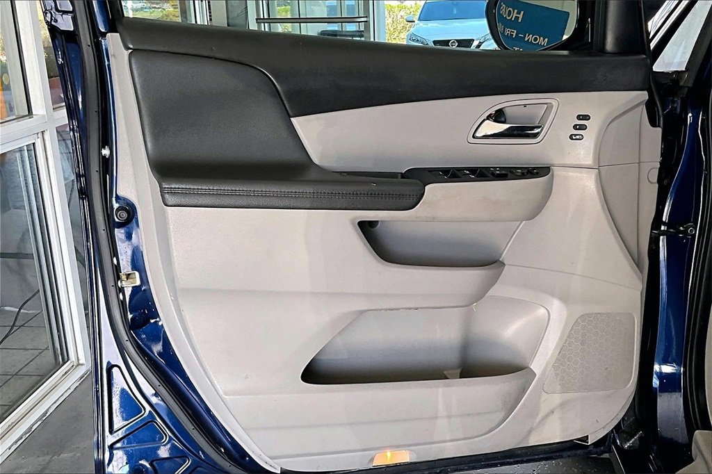 Used 2014 Honda Odyssey Touring image 20