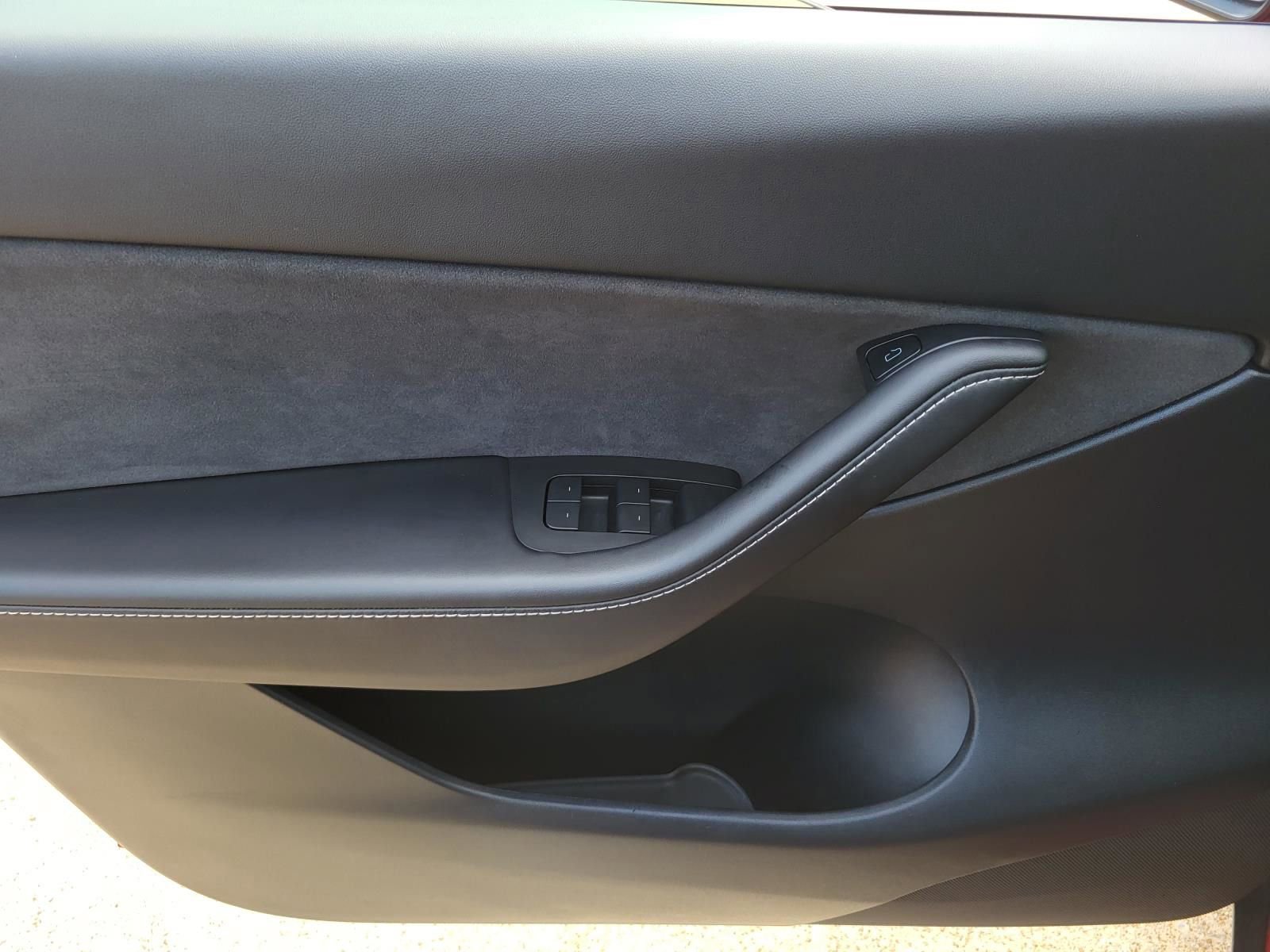 Used 2021 Tesla Model Y Long Range AWD/4WD image 17