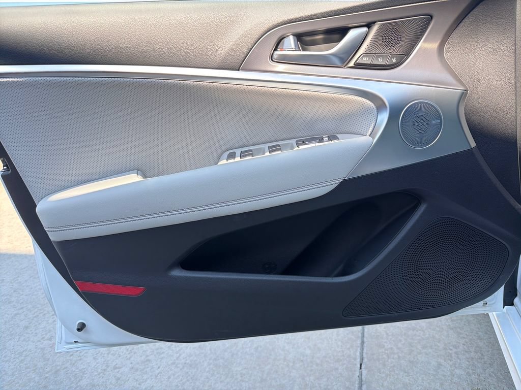 New 2026 Genesis G70 3.3T Sport Prestige AWD/4WD image 12