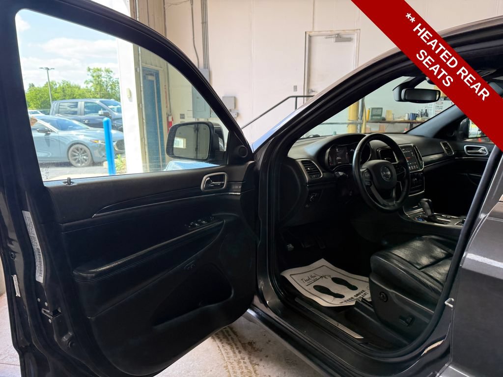 Used 2019 Jeep Grand Cherokee Limited w/ Luxury Group II AWD/4WD image 12