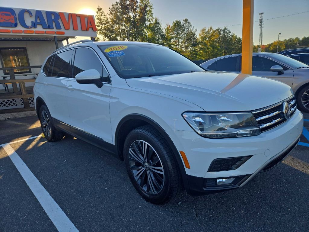 Used 2018 Volkswagen Tiguan SEL image 3