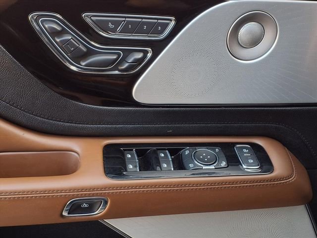 Used 2021 Lincoln Aviator Reserve w/ Equipment Group 202A image 19